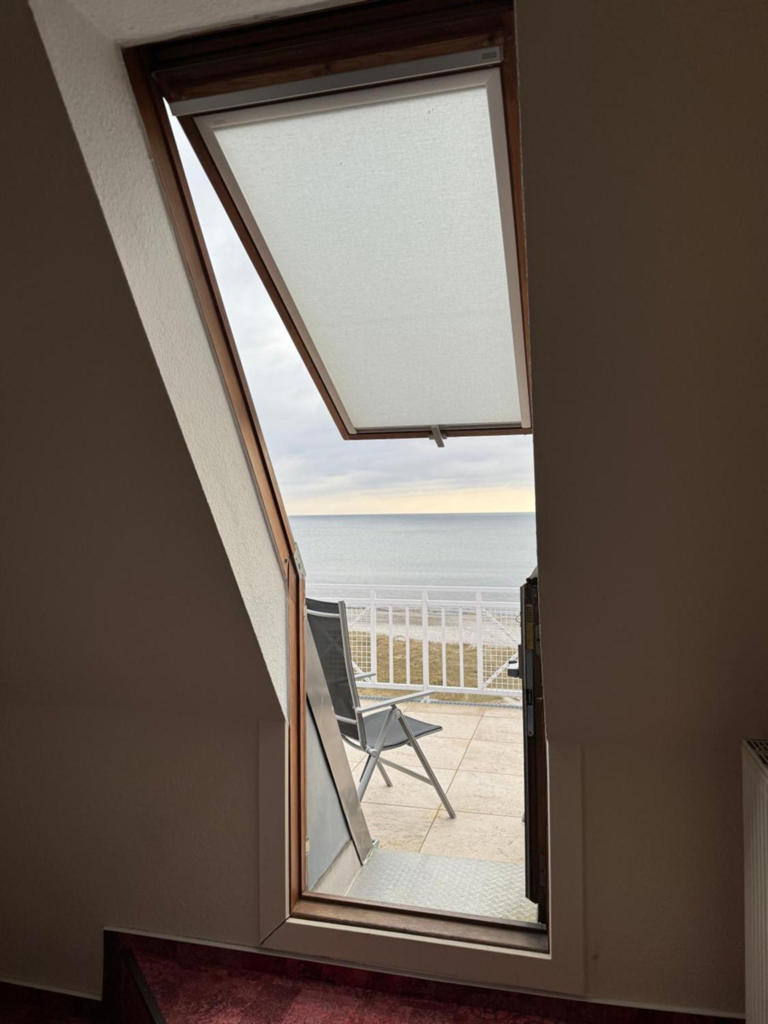 Strandhotel Duenenhaus Juliusruh Buitenkant foto